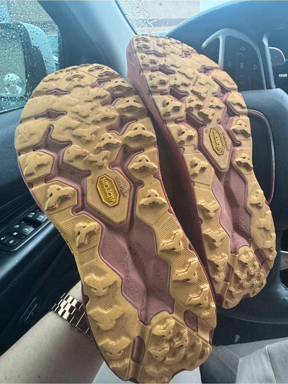 Hoka Women's Speedgoat 5 Sneaker Amber Haze/Sherbet - Picture 7 of 7